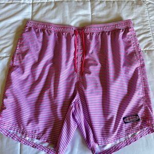 Vineyard vine swimming trunks